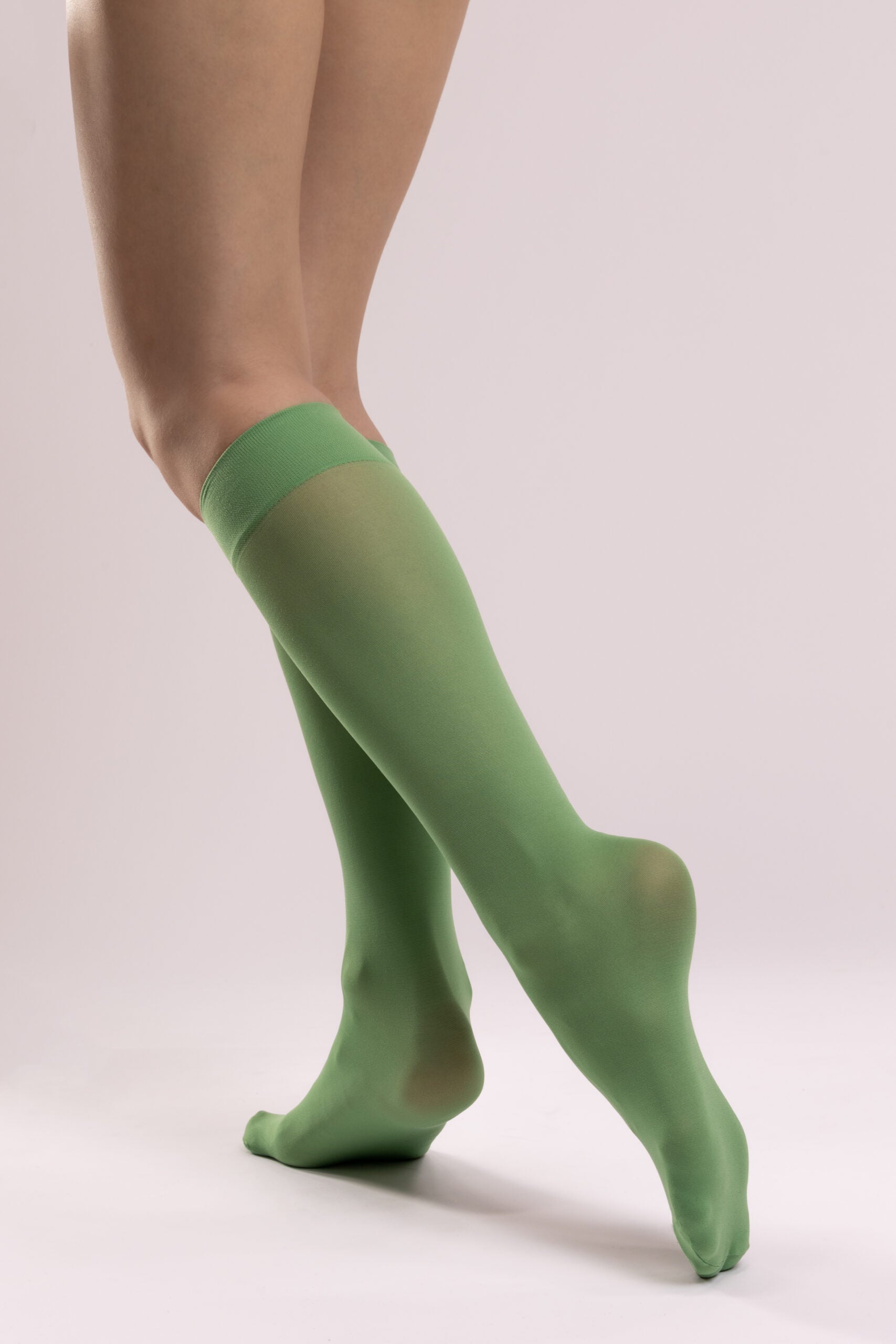 Antibakteriella knästrumpbyxor – Avocado